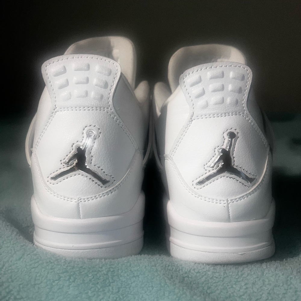 Jordan 4 Pure Money Size 13 Deadstock No Box